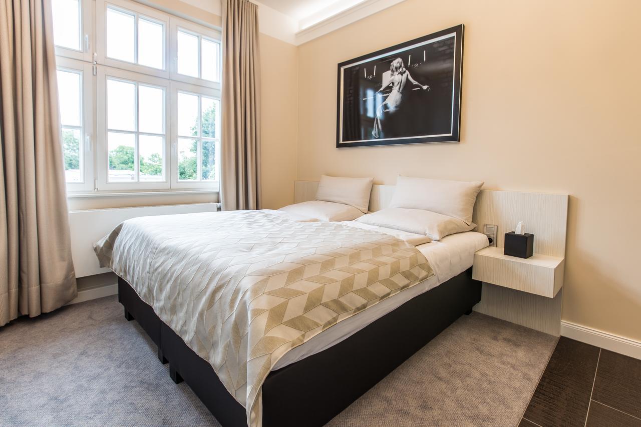 Junior Suite,614178440:JPEG
